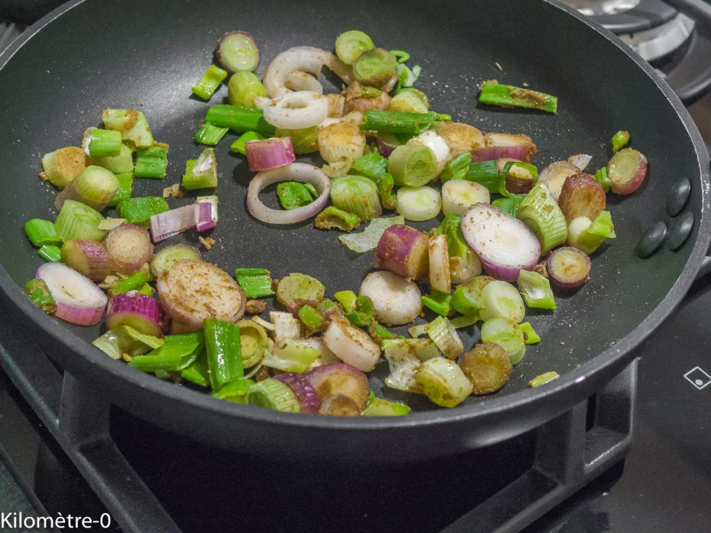 Boulettes de haricots rouges au chou fleur, sauce au curry et lait de coco - Étape 2