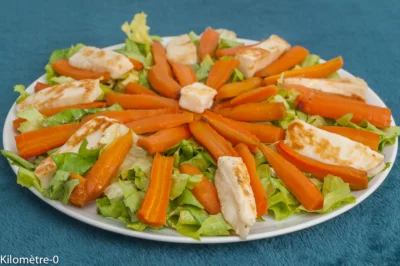Photo de recette de carottes au four, légumes au four, halloumi, salade, léger, healthy, carottes nouvelles, carottes au four,végé, fromage, bio  Kilomètre-0, blog de cuisine réalisée à partir de produits de saison et issus de circuits courts