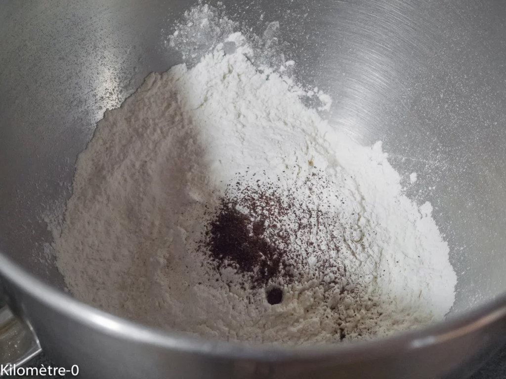 Sbriciolata fourrée à la ricotta et pépites de chocolat - Étape 1