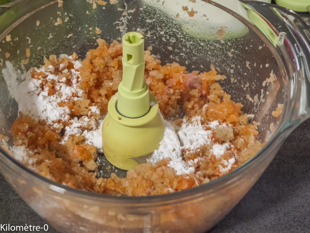 Boulettes de saumon, crème aux crevettes et oignons nouveaux - Étape 6