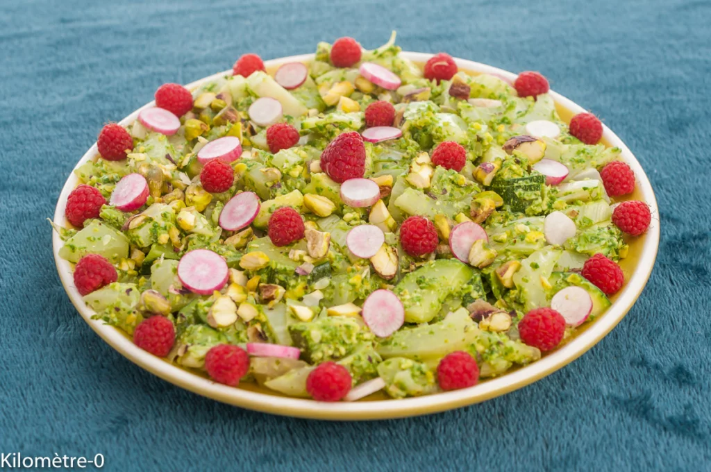 Salade de fenouil et courgette au pesto de fanes de radis - Étape 7