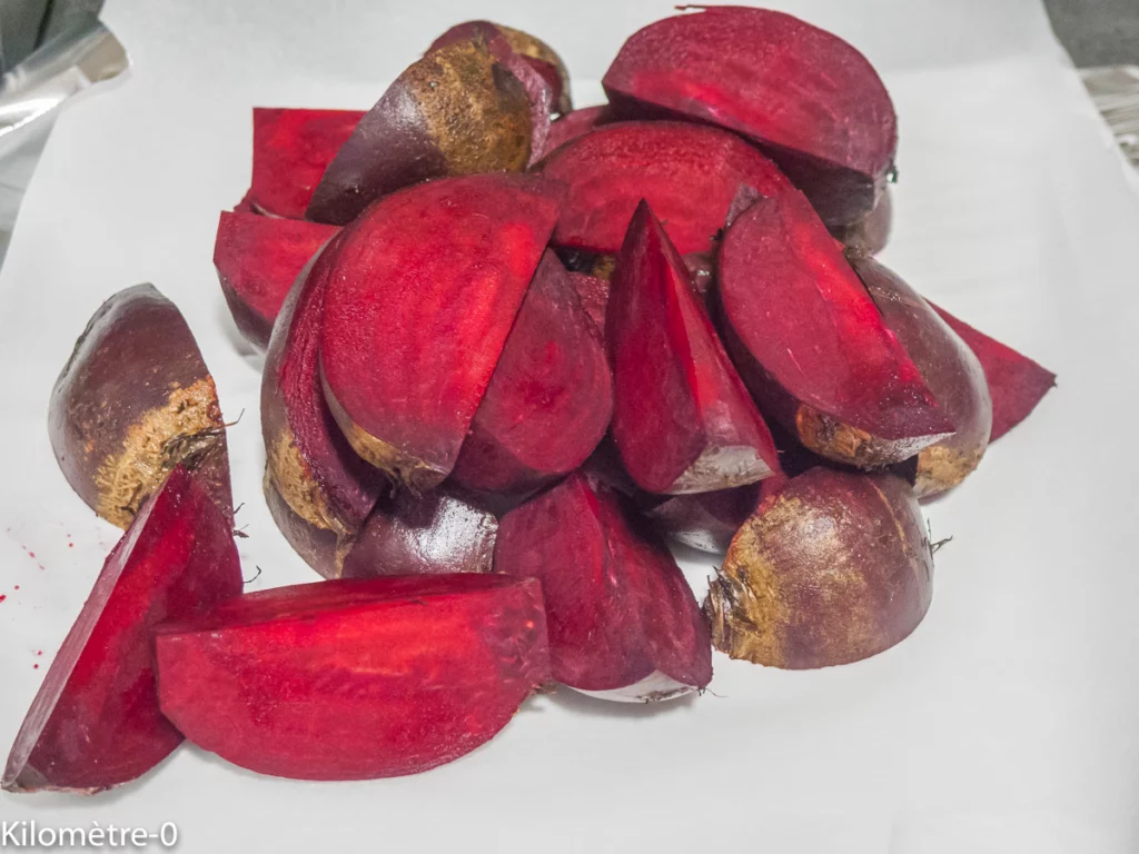 Salade grecque de betteraves rôties, feta et noix - Étape 1