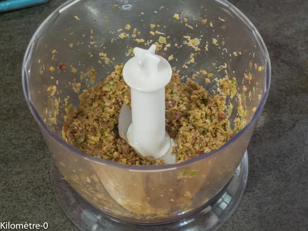 Pâtes aux aubergines et pesto aux olives et aux câpres - Étape 2