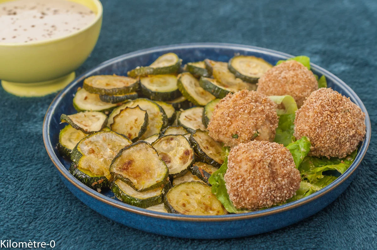 Photo de recette de boulettes, poisson, crustacés, croquettes, crevettes , cuisine exotique, noix de coco, sauce aux cacahuètes, sauce, lait de coco, cacahuète, beurre de cacahuètes, facile, courgettes, crème coco, crème, Kilomètre-0, blog de cuisine réalisée à partir de produits de saison et issus de circuits courts