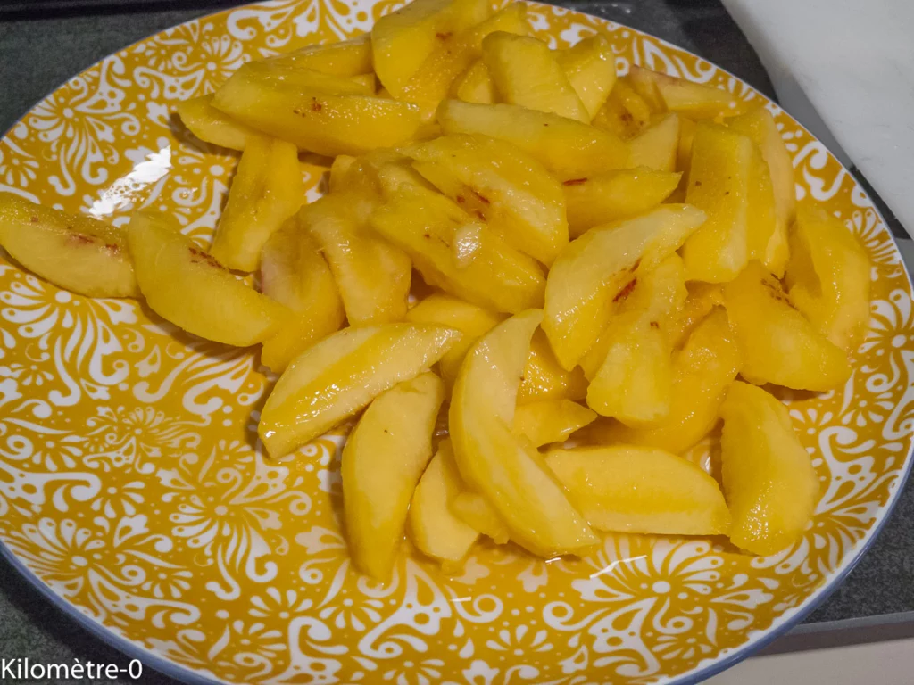 Salade de nectarine ou pêche à l&rsquo;halloumi - Étape 3