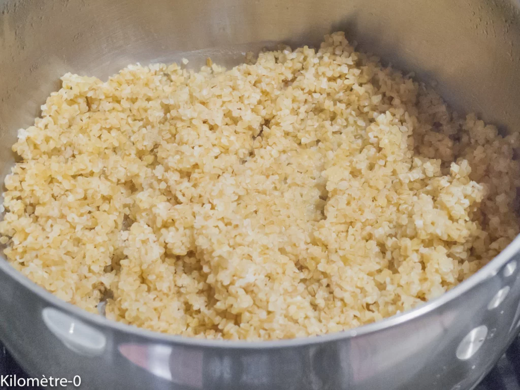 Salade de boulgour aux clémentines, cranberries, noix de pécan et oeuf poché - Étape 1