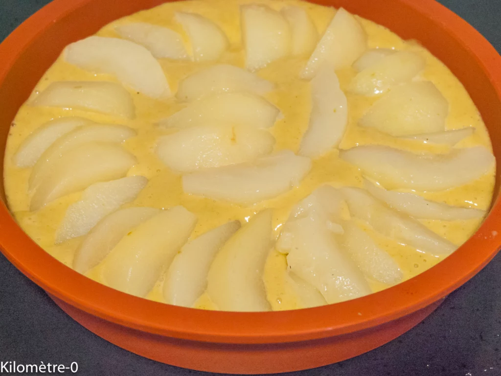 Gâteau fondant aux poires et à la liqueur de litchi - Étape 5