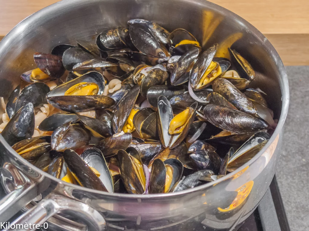 Pâtes aux haricots blancs et aux moules (recette italienne n°2) - Étape 11