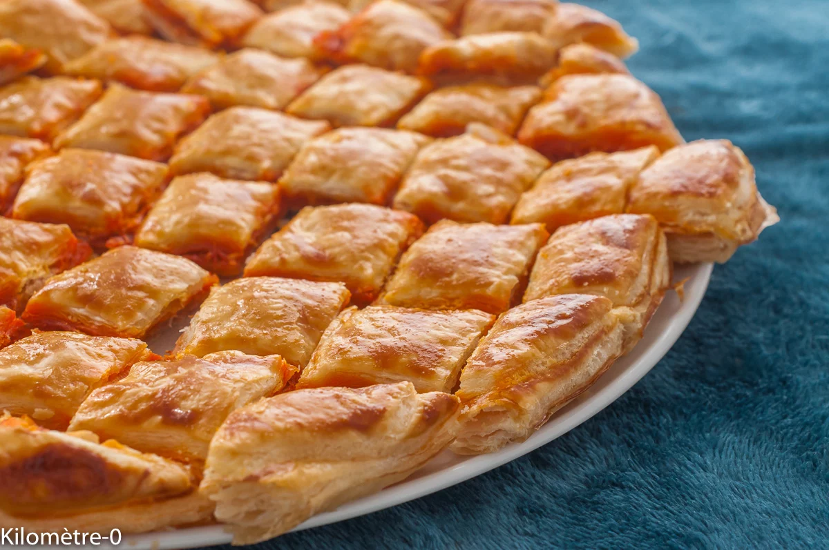 Photo de recette d'apéro, facile, rapide, végé, végétarien, feuilleté ,craquant , légumes, coulis , poivron, tartinade, Kilomètre-0, blog de cuisine réalisée à partir de produits de saison et issus de circuits courts