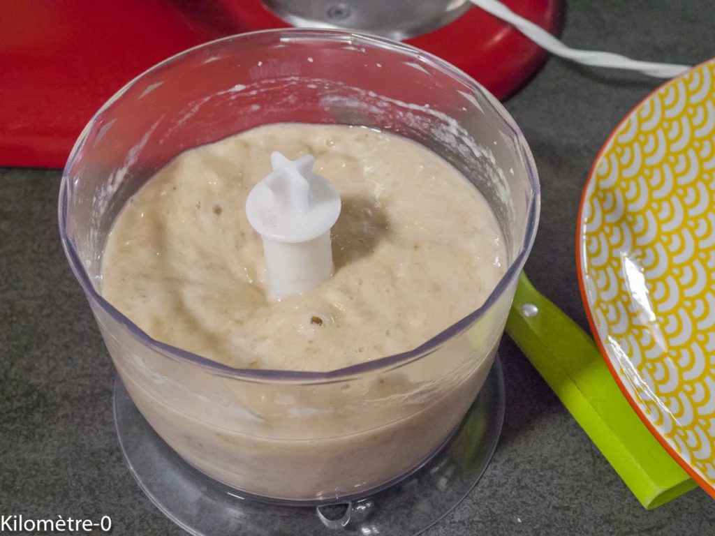 Gâteau du matin avec beaucoup de bananes et du cacao - Étape 2