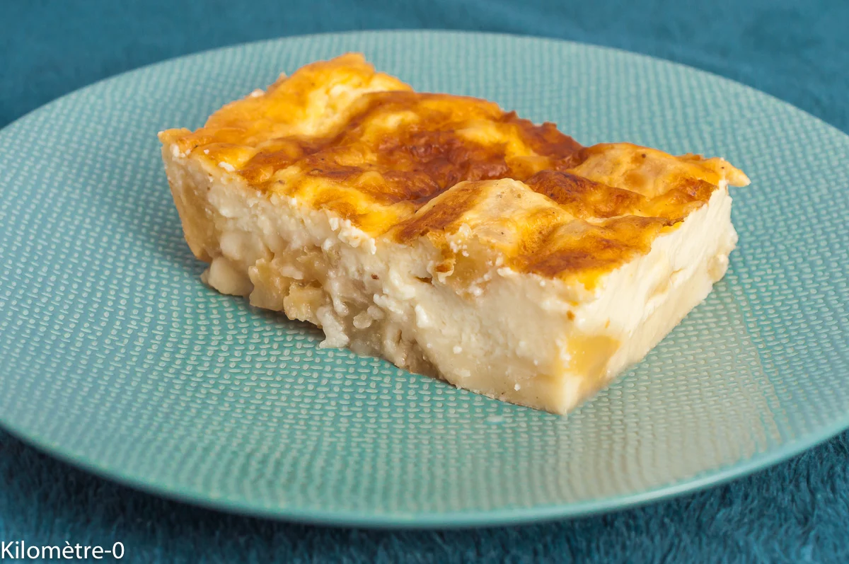 Photo de recette de dessert, breton, Bretagne, far, pommes, fruits, facile, laitage, lait, oeufs, automne, hiver, printemps, rapide, bio, helathy, traditionnel, Kilomètre-0, blog de cuisine réalisée à partir de produits de saison et issus de circuits courts