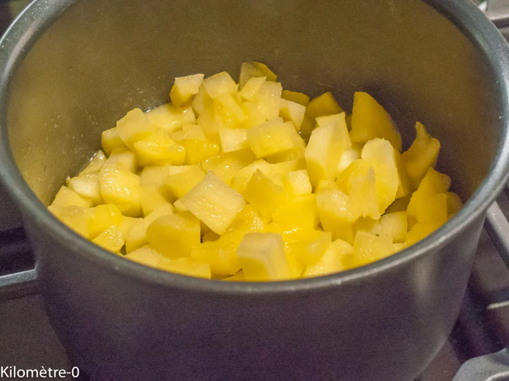 Cake aux pommes et aux saucisses - Étape 3