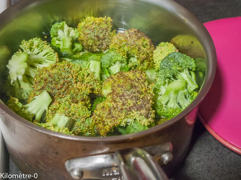 Pâtes aux brocolis et lardons - Étape 1