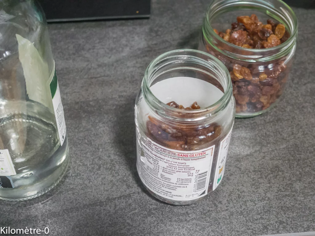 Gâteau du matin à la farine de petit épeautre, bananes et raisins secs - Étape 1