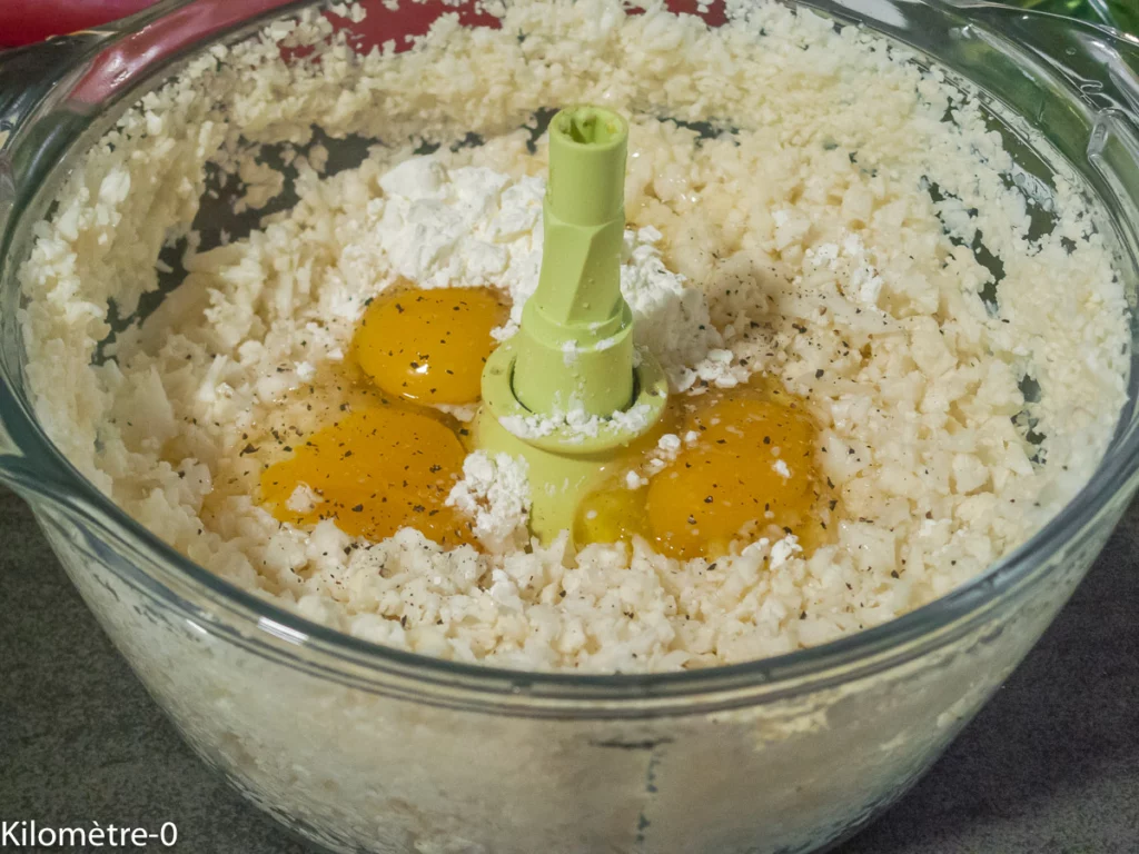 Pizza de chou fleur facile au chorizo et à la mozzarella - Étape 2