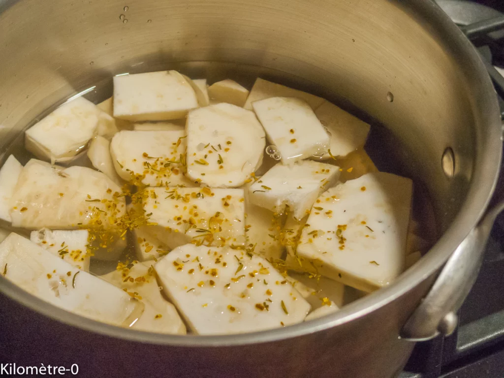 Soupe de céleri rave aux pruneaux - Étape 2