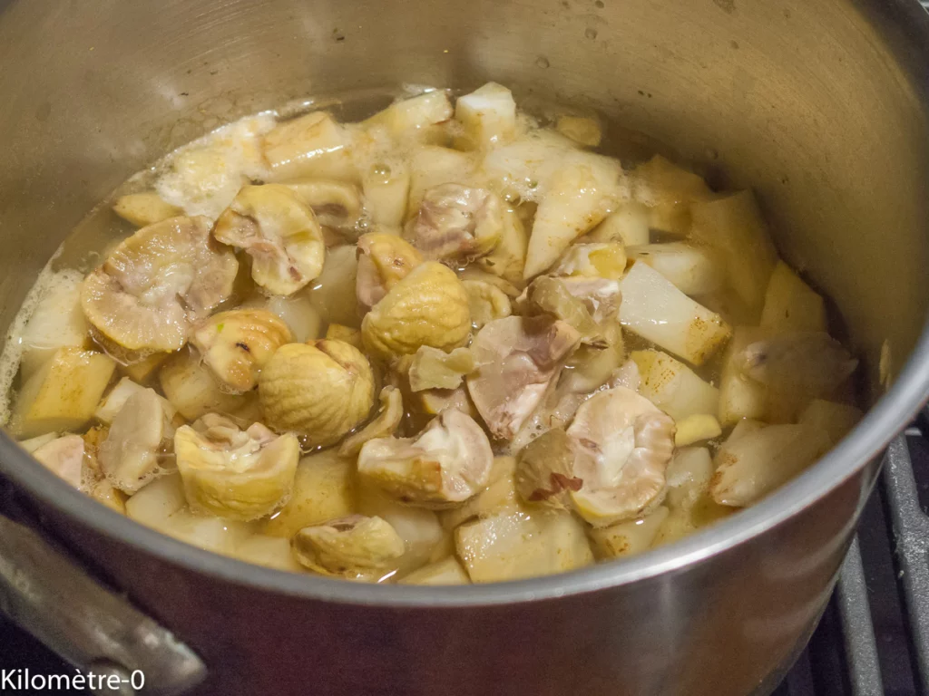 Soupe de céleri aux châtaignes et noix - Étape 2