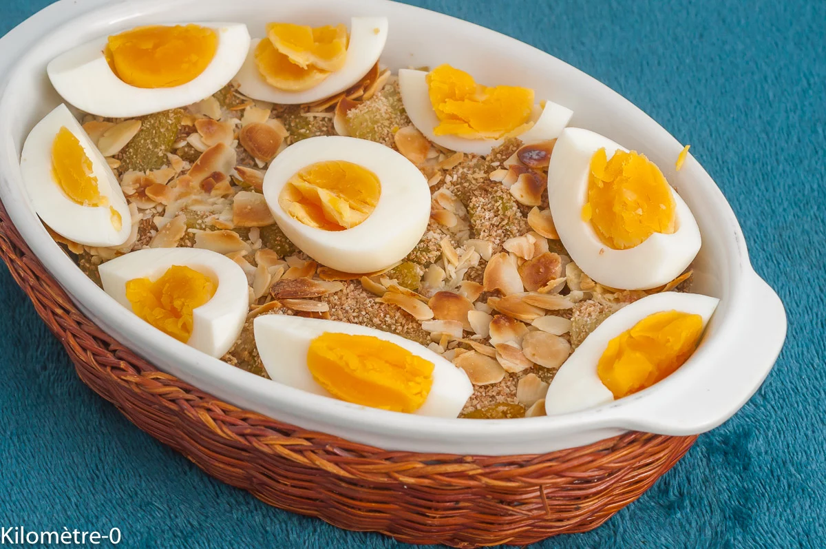 Photo de recette de céleri branche, céleri confit , légumes, automne, hiver, facile, sain, healthy, bio, amandes, œufs, végétarien, Kilomètre-0, blog de cuisine réalisée à partir de produits de saison et issus de circuits courts