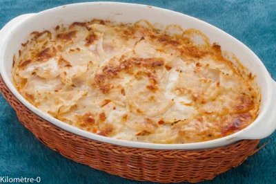 Photo de recette de gratin, légumes, navet, chorizo, lardons, fromage, lait, facile, gourmand, automne, hiver, léger, Kilomètre-0, blog de cuisine réalisée à partir de produits de saison et issus de circuits courts