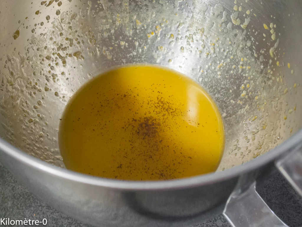 Biscuits farcis à la pâte de dattes et eau de fleur d&rsquo;oranger - Étape 2
