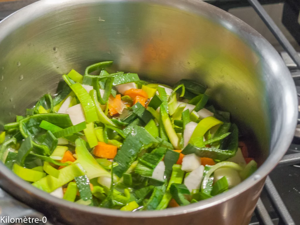 Soupe aux lentilles corail et aux légumes d&rsquo;hiver - Étape 3