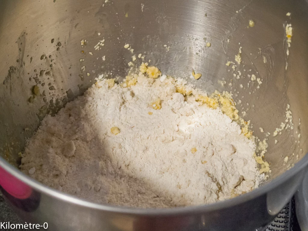 Gâteau moelleux à l&rsquo;orange et aux amandes - Étape 3