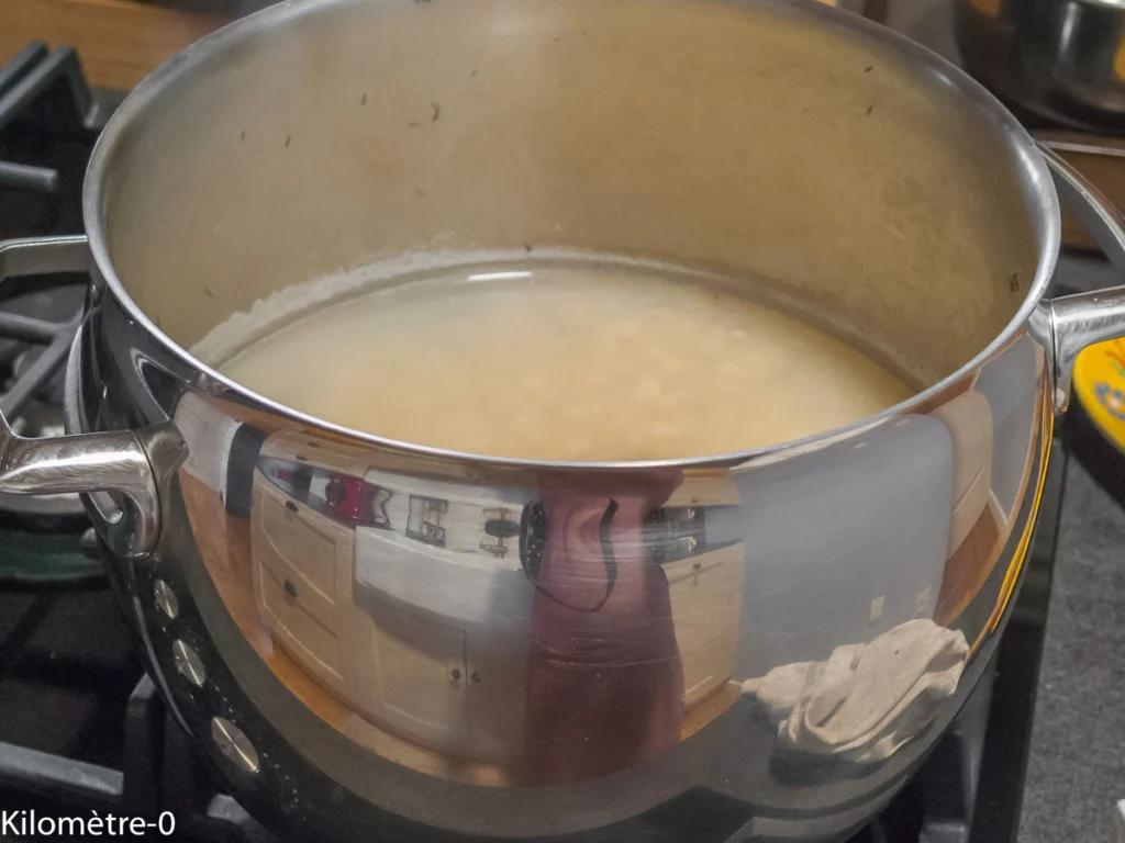 Estouffat de porc et de canard confit aux haricots blancs - Étape 2