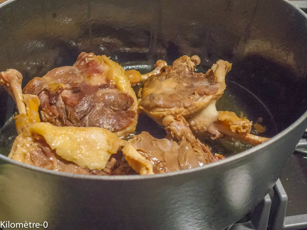 Estouffat de porc et de canard confit aux haricots blancs - Étape 3