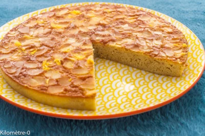 Photo de recette de gâteau moelleux, dessert, fondant,  orange, mandarine, clémentines, facile, amandes, rapide, gourmande,  Kilomètre-0, blog de cuisine réalisée à partir de produits de saison et issus de circuits courts