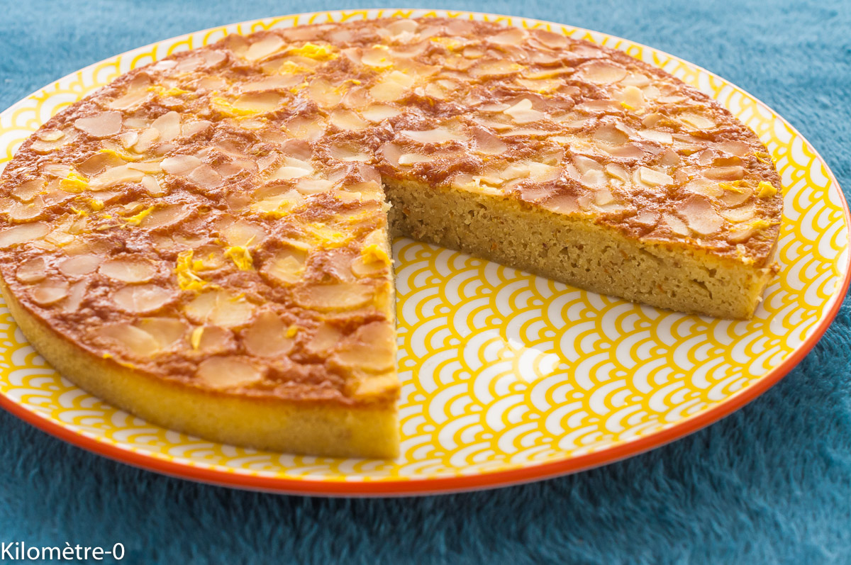 Photo de recette de gâteau moelleux, dessert, fondant,  orange, mandarine, clémentines, facile, amandes, rapide, gourmande,  Kilomètre-0, blog de cuisine réalisée à partir de produits de saison et issus de circuits courts