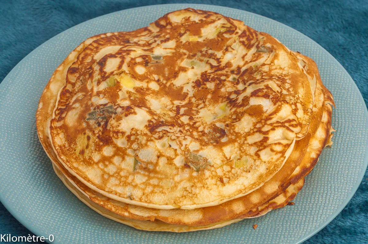 Photo de recette de crêpes fourrées, crêpes, galettes, légumes, poireaux, automne, hiver, chandeleur, mardi gras, Kilomètre-0, blog de cuisine réalisée à partir de produits de saison et issus de circuits courts