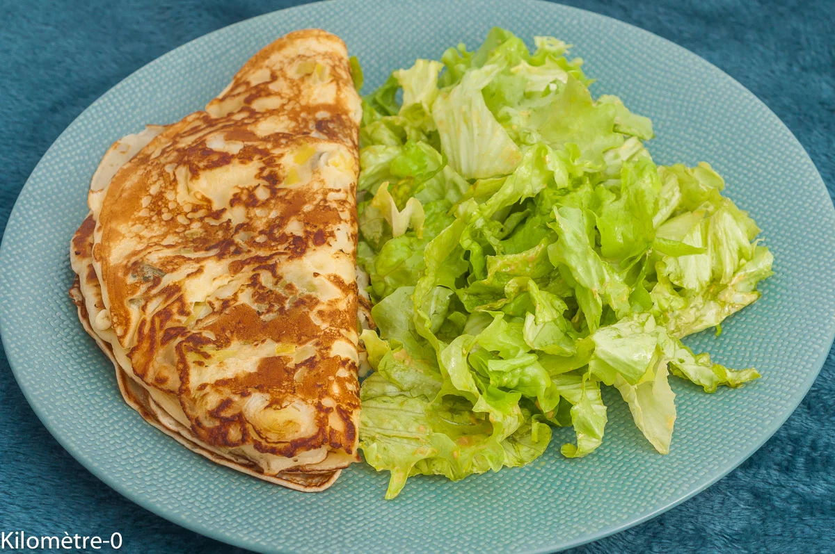 Photo de recette de crêpes fourrées, crêpes, galettes, légumes, poireaux, automne, hiver, chandeleur, mardi gras, végétarienne, végé, Kilomètre-0, blog de cuisine réalisée à partir de produits de saison et issus de circuits courts