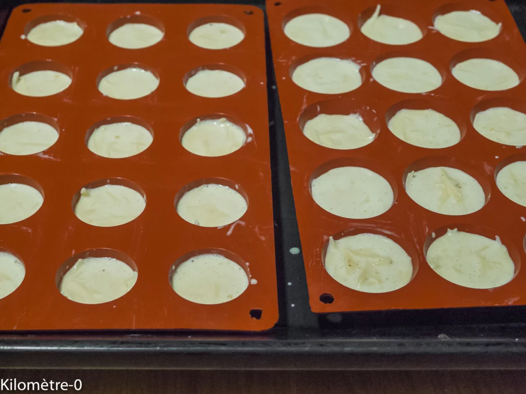 Trio de bouchées fromagères (olives, saucisson, fromage) - Étape 3