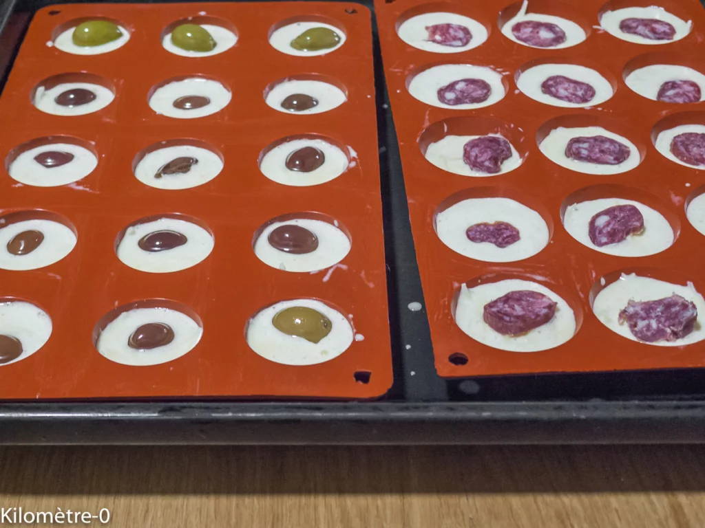 Trio de bouchées fromagères (olives, saucisson, fromage) - Étape 4