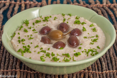 Photo de recette de tartinade, houmous , légumineuses, facile, tahini, tahin, citron, olives, bio, apéro, haricots blancs Kilomètre-0, blog de cuisine réalisée à partir de produits de saison et issus de circuits courts