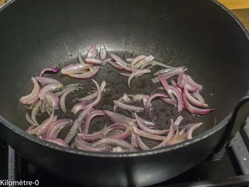 Chou blanc aux raisins secs et au jambon - Étape 2