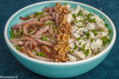 Photo de recette de chou fleur, chou, légumes, automne, hiver, printemps, lardons, poitrine fumée, roquefort , fromage bleu, noix, facile, rapide, Kilomètre-0, blog de cuisine réalisée à partir de produits de saison et issus de circuits courts