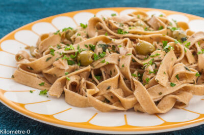 Photo de recette de spaghetti, pâtes, thon, olives, câpres, persil, facile, rapide, healthy, automne, hiver, printemps, été, bio, Kilomètre-0, blog de cuisine réalisée à partir de produits de saison et issus de circuits courts