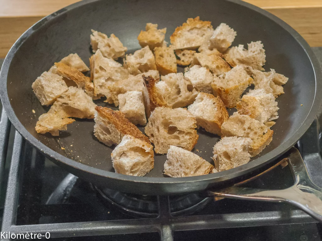 Saucisses aux flageolets, crumble aux noisettes - Étape 5