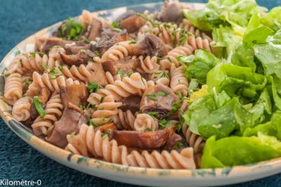 Photo de recette de pâtes, facile, rapide, champignons, cèpes, gésiers, automne, hiver,  Kilomètre-0, blog de cuisine réalisée à partir de produits de saison et issus de circuits courts