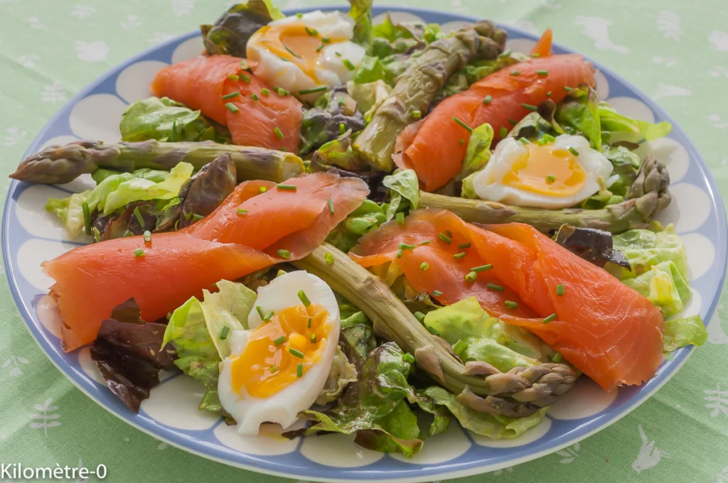 Salade d&rsquo;asperges vertes aux oeufs et à la truite fumée - Étape 4