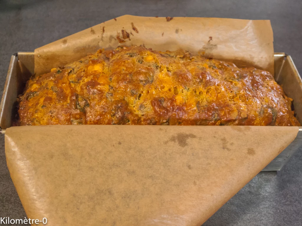 Cake aux orties et à la mimolette - Étape 10