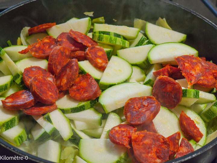 Poêlée de chou pointu aux courgettes et chorizo — étape 6