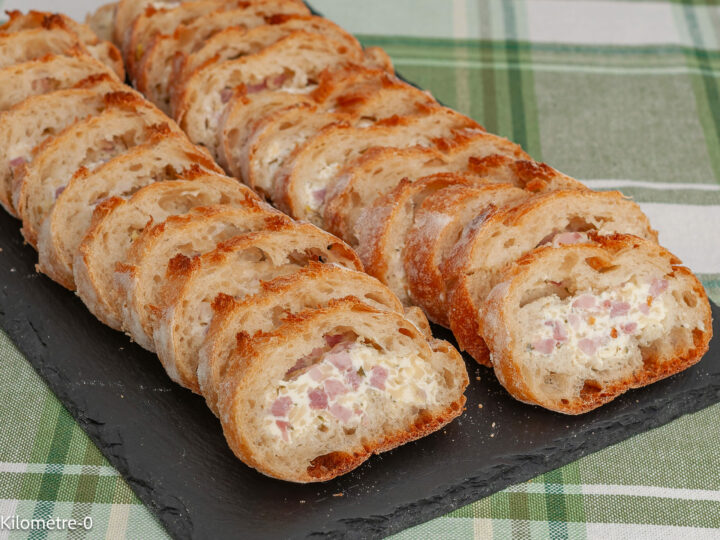 Baguette farcie lardons emmental : étape 8 — Enfournez-le 20 minutes.