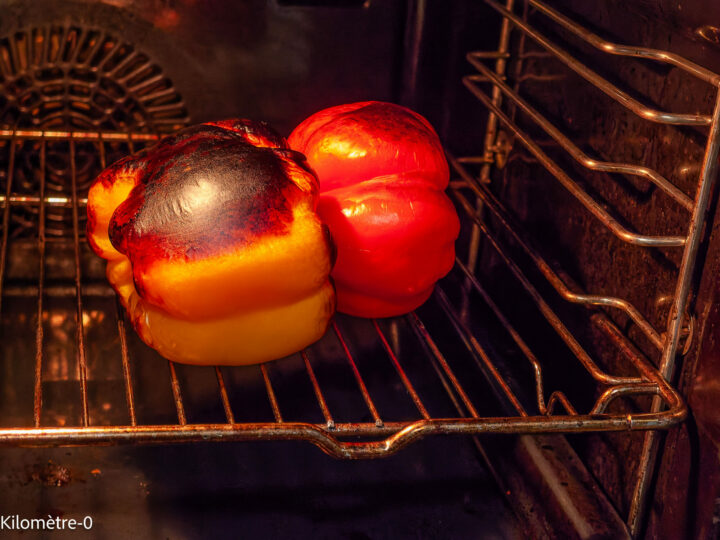 Poivrons grillés : étape 1 — Faites griller les poivrons :